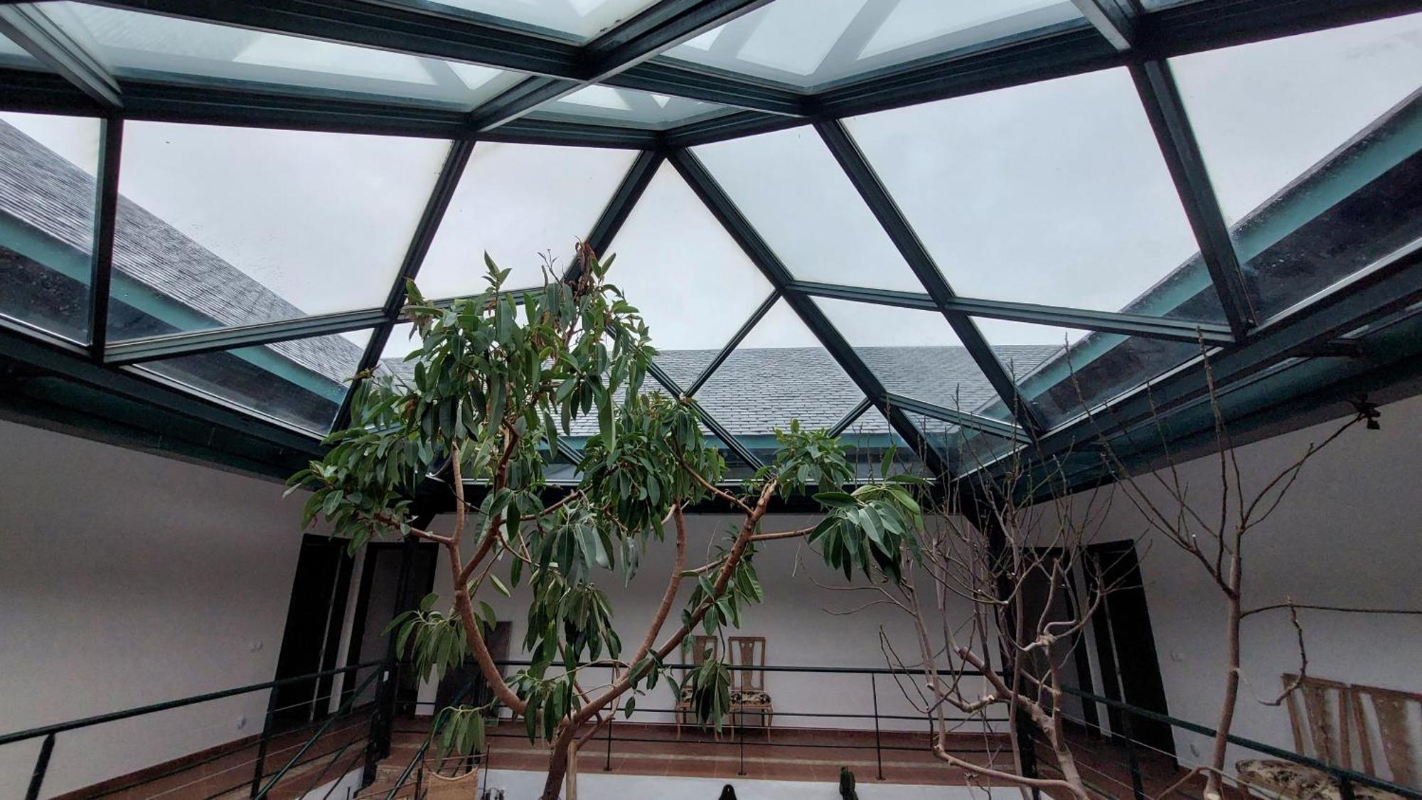 La Lumbre: Encanto Con Piscina Todo El Ano Villa Castillejo de Mesleón