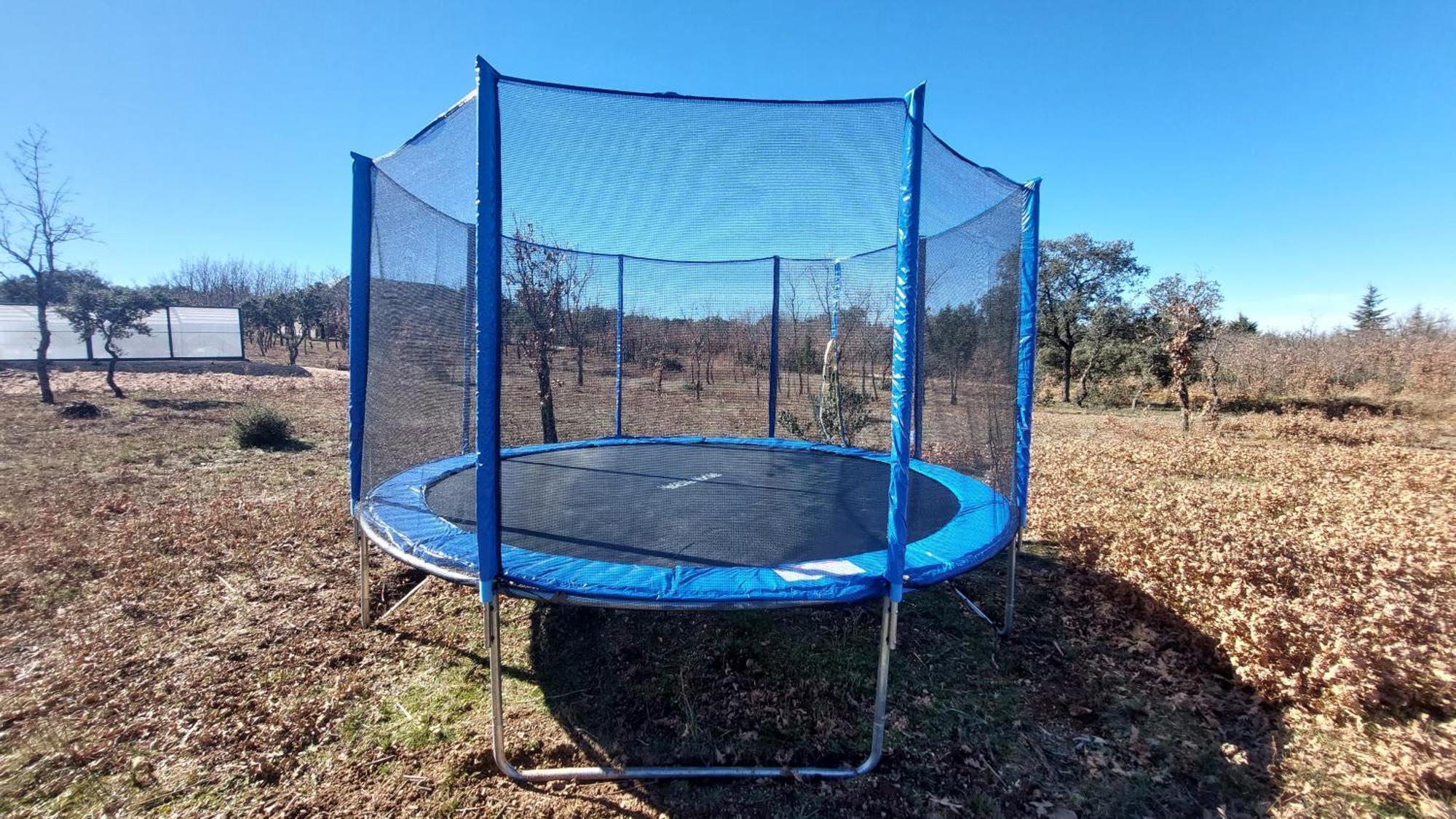 La Lumbre: Encanto Con Piscina Todo El Ano *